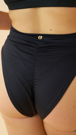 High Cut Garter Shorts Black